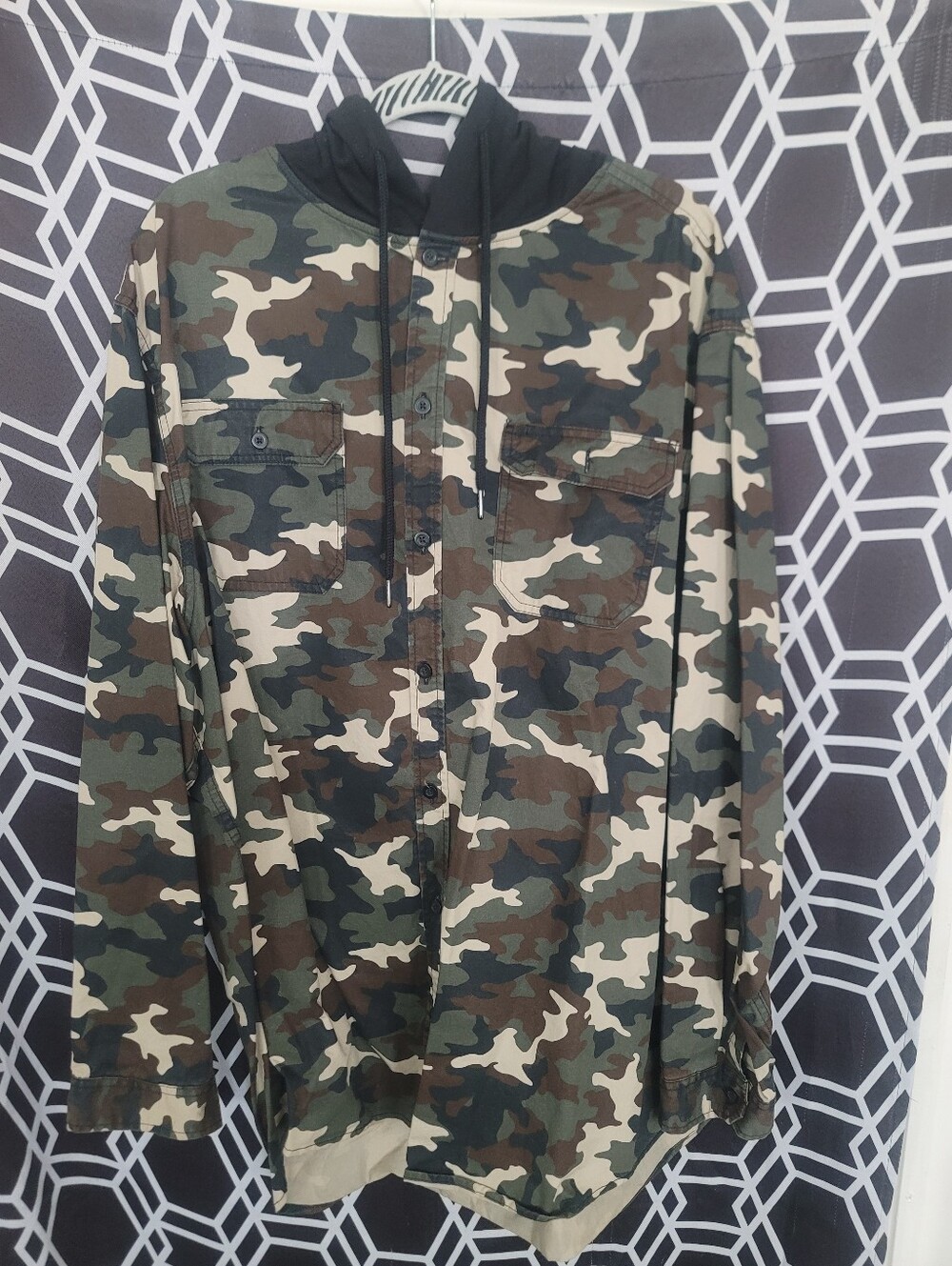 No Boundaries  Camouflage Shirt Jacket